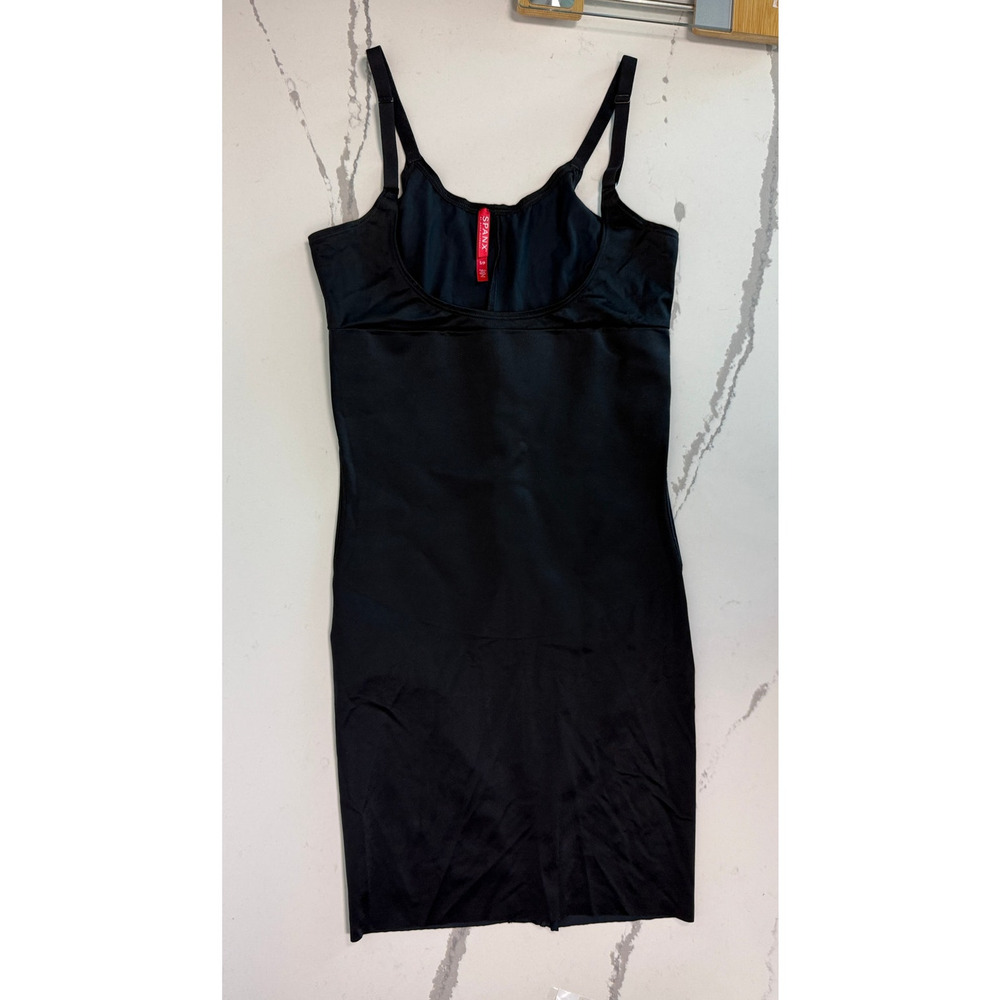 SPANX‎ Women's SmartGrip Open-Bust Full Slip Black Size Medium Compression